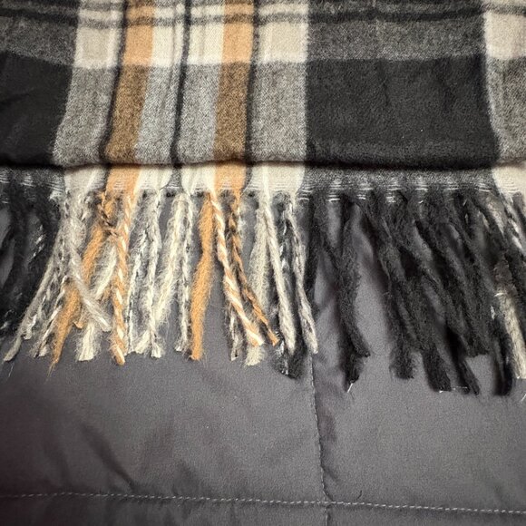 Style & Co. Plaid Winter Scarf with Fringe Trim - NWT - Picture 9 of 12